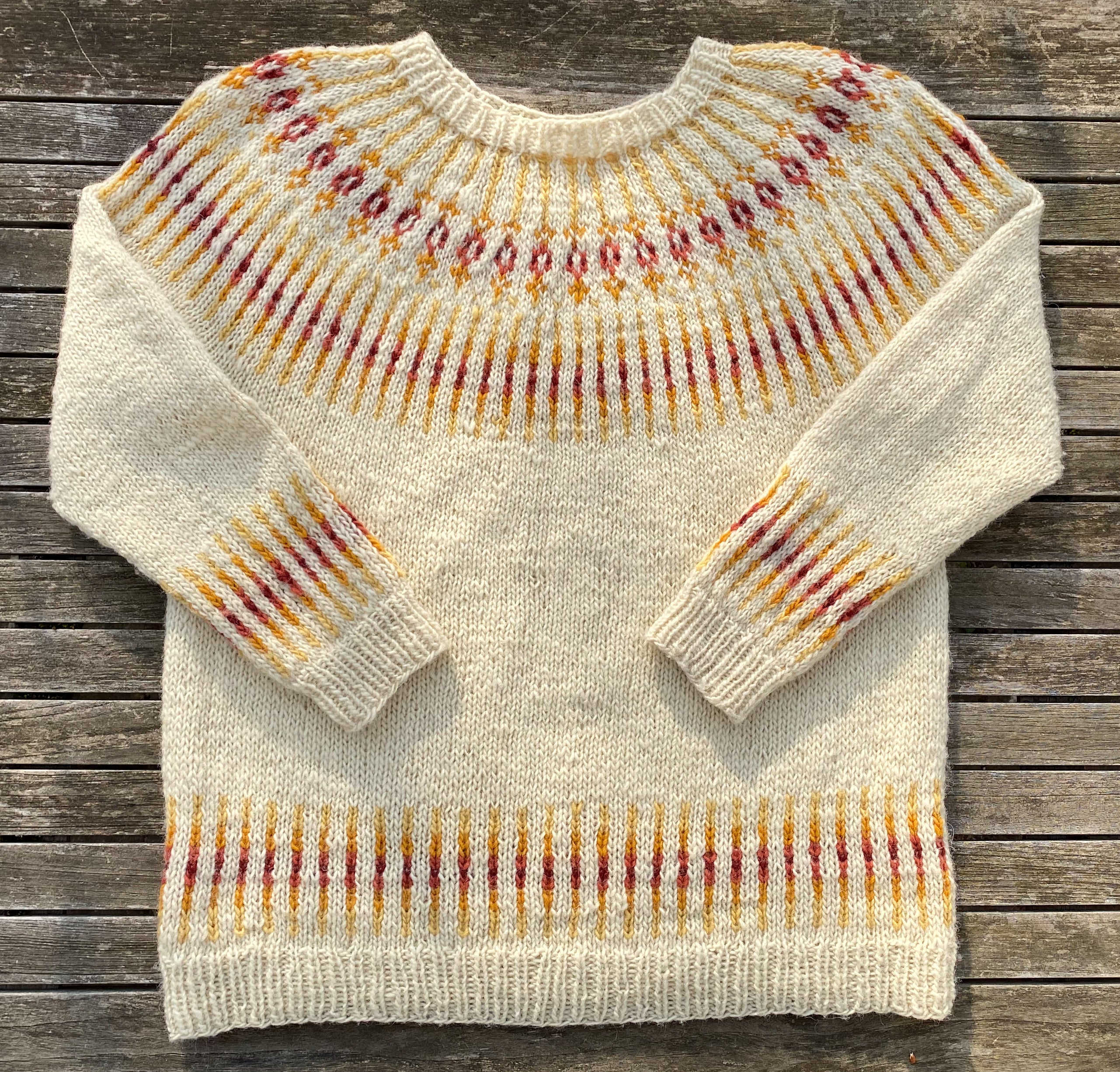 Föhrist Pullover - Strickanleitung